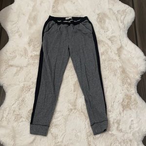 Abercrombie Kids great and black sweat pants